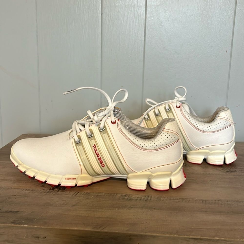 NWOB Adidas Tour 360 Golf Shoes White/Red Size 7.5